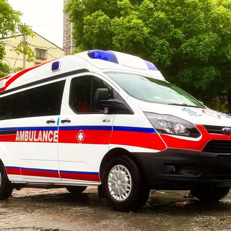 新城跨省救护车出租护送返乡