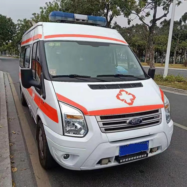 新城用途不同，救护车装备标准也不同